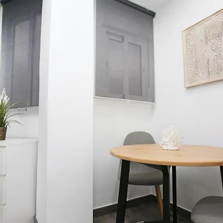 Apartamento Apartamento En Calle Mendoza - Zona Huelin&300 Mts De La Playa